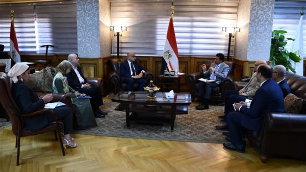 اشرف صبحي وخالد البقلي