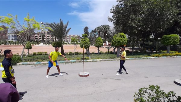 طلاب الجامعات 