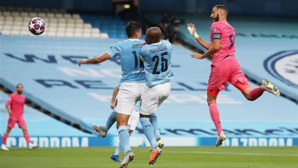 كريم بنزيما أمام