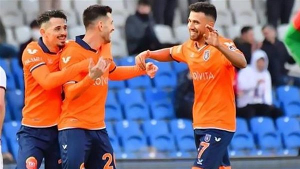 فريق باشاك شهير