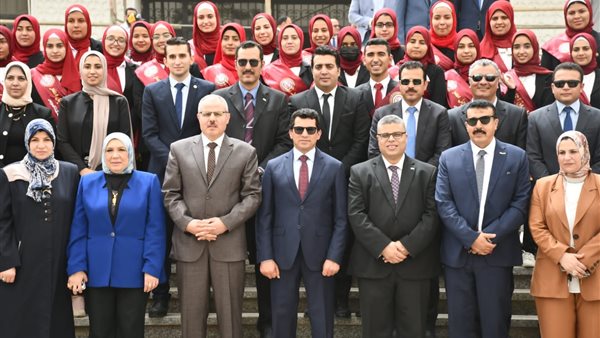 وزير الرياضة بمحافظة