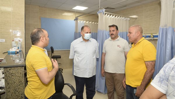 محافظ أسيوط خلال