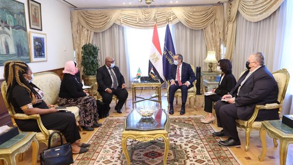 صورة من اللقاء