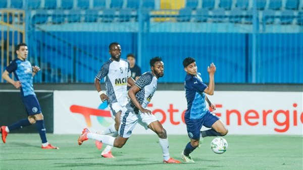 جانب من مباراة الذهاب