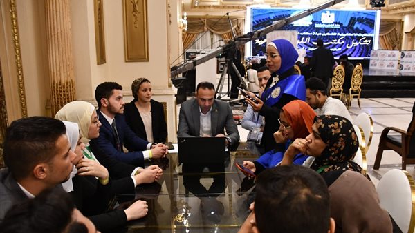 جانب من الحدث