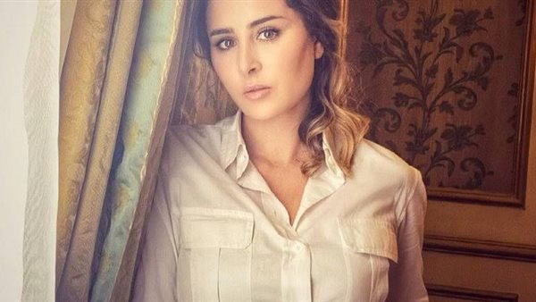 عائشة بن أحمد 