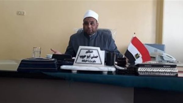 الدكتور حسني أبو