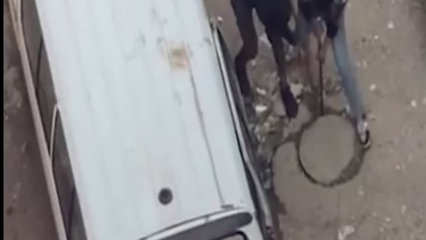 سرقة غطاء البالوعة