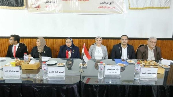 جانب من اللقاء 