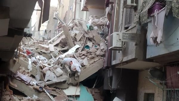 انهيار عقار 