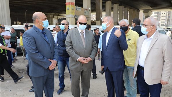 محافظ القاهرة خلال