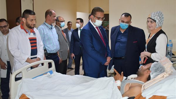 محافظ الفيوم خلال