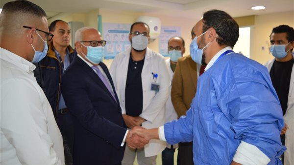 محافظ بورسعيد خلال