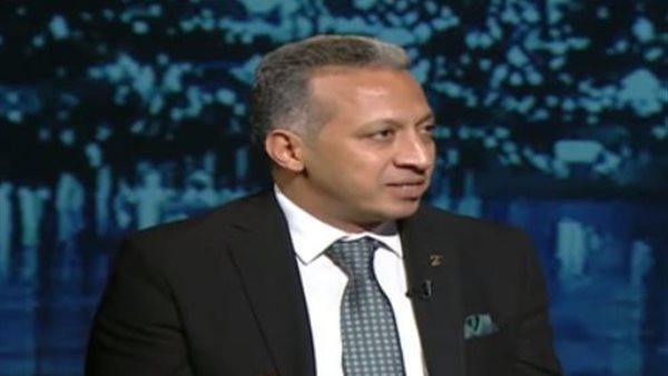 طارق العوضي 