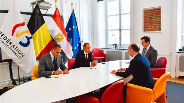 صورة من أحد اللقاءات