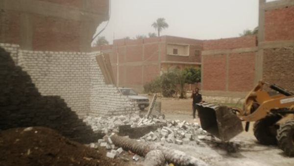 جانب من أعمال الأزالة