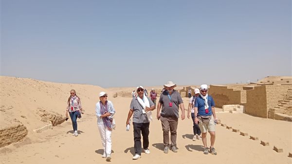 جانب من الزيارة