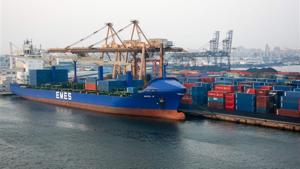 ميناء دمياط