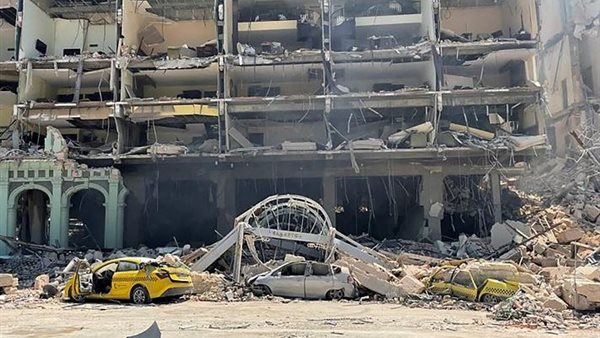 الفندق بعد الانفجار