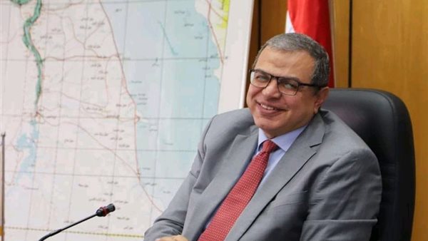 وزير القوي العاملة