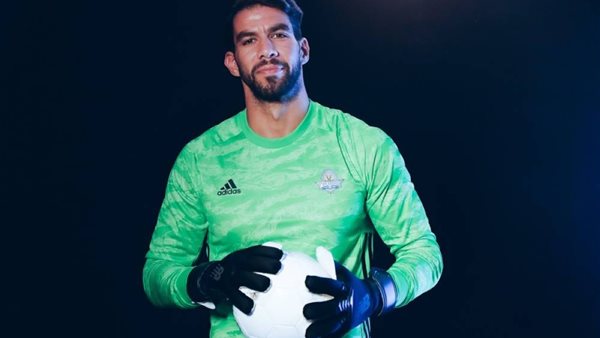 شريف إكرامي - حارس