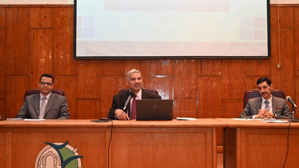 صورة من الاجتماع