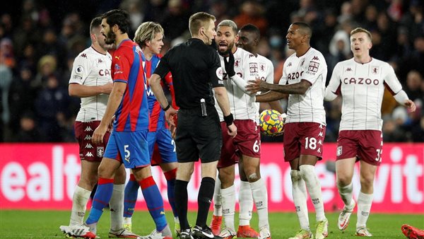 أستون فيلا وكريستال