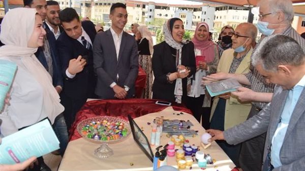 طلاب الجامعة الروسية