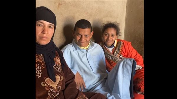 الحاجة شربات وأولادها