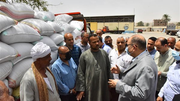 محافظ أسيوط يحاور