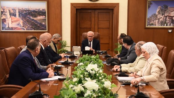 محافظ بورسعيد خلال