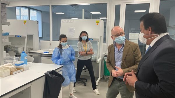 جانب من الزيارة 