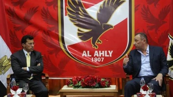 وزير الرياضة ومحمود