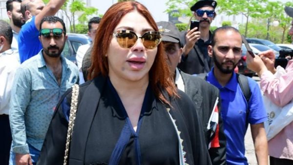 الفنانة غادة إبراهيم