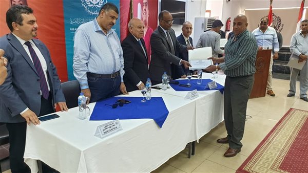 صورة من جولة الحفل