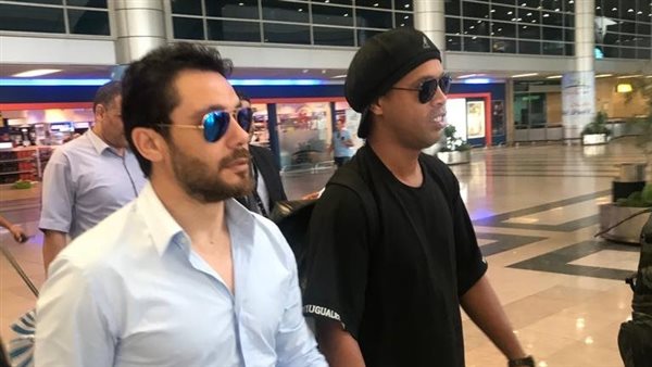 أحمد حسن ورونالدينيو