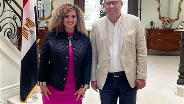 صورة من اللقاء