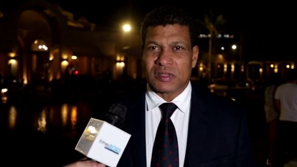 علاء عبد العال