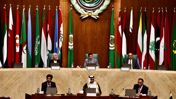 وزير الشباب والرياضة