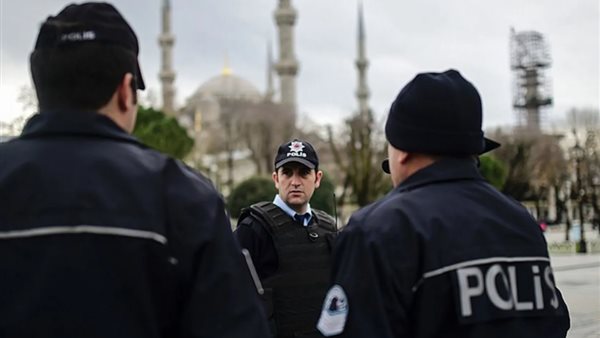 عناصر من الشرطة التركية