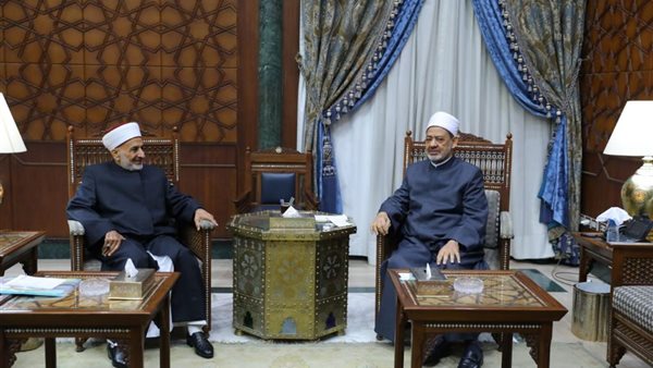 صورة من اللقاء