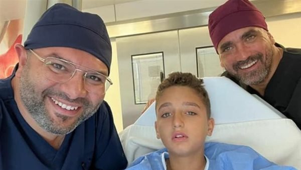 أمير كرارة وإبنه