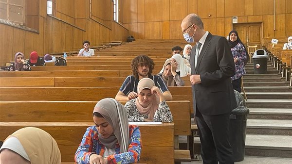  لجان الامتحانات