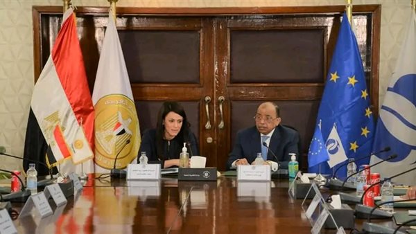 جانب من مراسم التوقيع