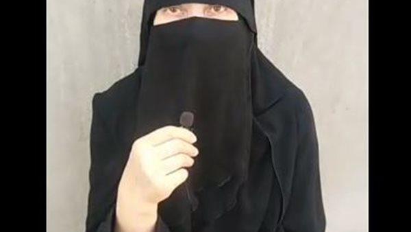 والدة المجني عليه