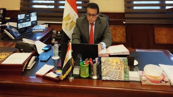 وزير التعليم العالي