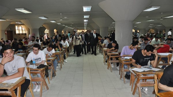 لجان الامتحانات