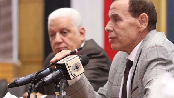 القائم بأعمال نقيب