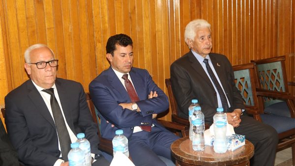 محافظ بورسعيد يشارك