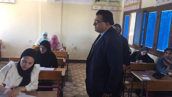 امتحانات الدبلومات